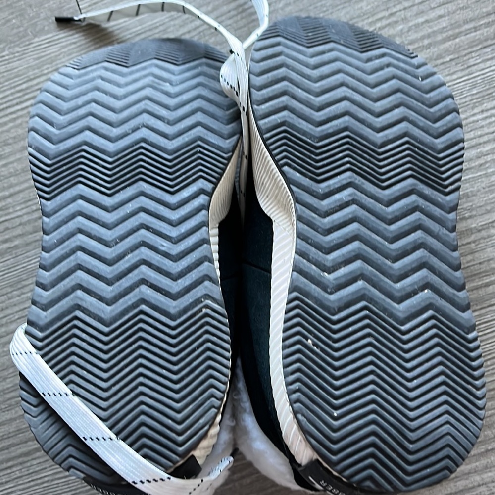 Sorel Out And About Boots - image 5